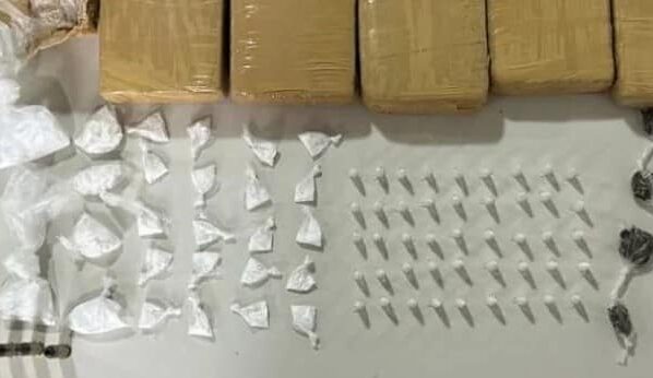 Foragido da justiça é preso na Nova Vitória com arma e drogas