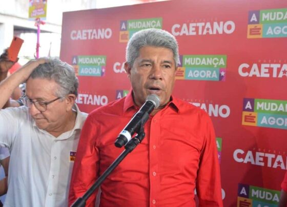 O governador defendeu a escolha da pastora Déa Santos