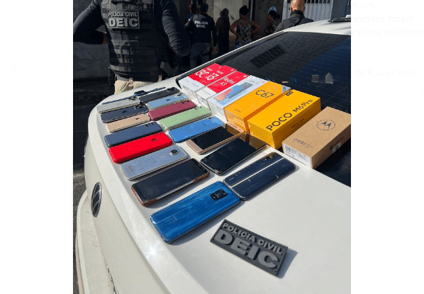 Quarteto é preso em Camaçari por esquema de celulares roubados