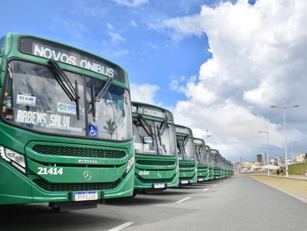 Após sequestro, ônibus param de circular na Engomadeira