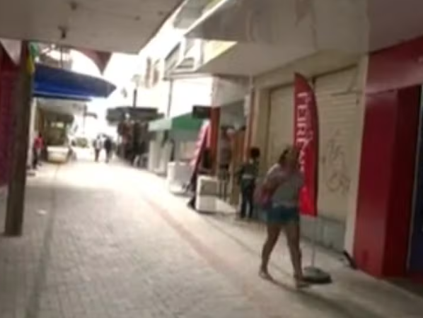 Duas pessoas são baleadas em Feira de Santana