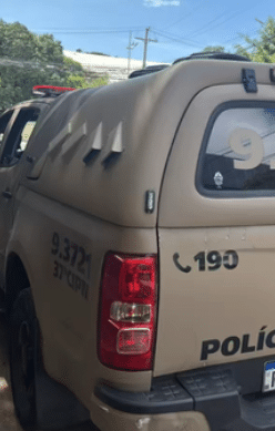 Bandido que fez idosa refém na madrugada é morto pela PM