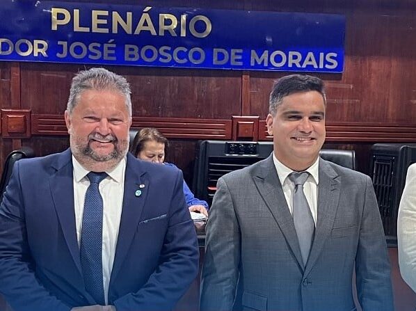 Júnior do Requeijão é reeleito presidente da Câmara de Dias d’Ávila