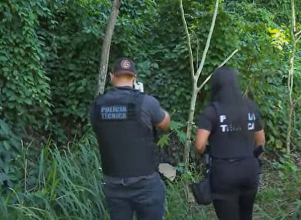 mulher encontrada morta