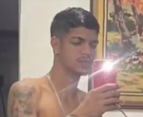 jovem morto a tiros