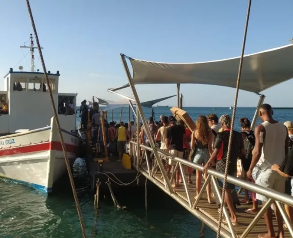 Travessia Salvador-Mar Grande tem operação especial e previsão de movimento intenso à tarde