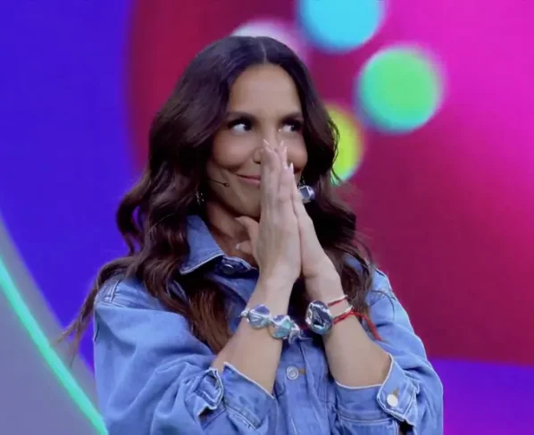 Taróloga que previu fim do casamento de Ivete aponta novo amor para a cantora em 2026: “uma mulher”