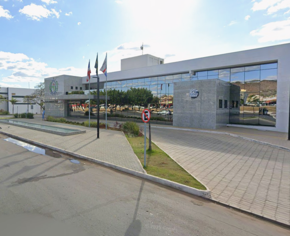 Câmara de Barreiras. Imagem: Google Street View/Reprodução