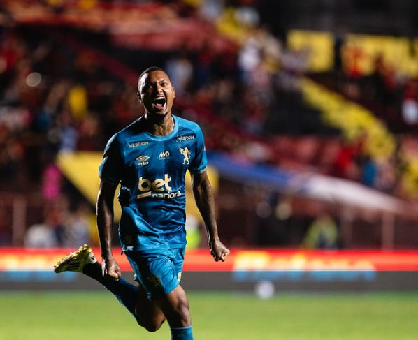 Foto: Paulo Paiva / Sport Recife