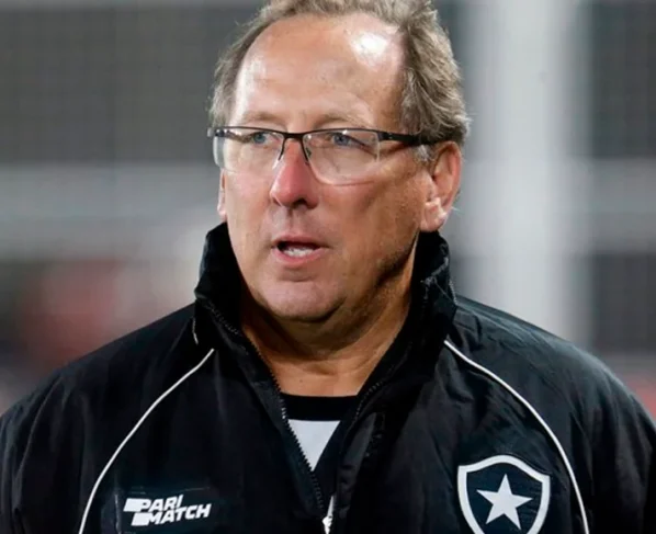 Justiça tira disputa do Botafogo dos tribunais e envia caso Textor para Arbitragem. Saiba mais!