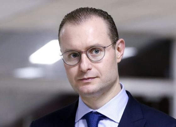 Zanin nega instalação de CPI do Banco Master e devolve à Câmara