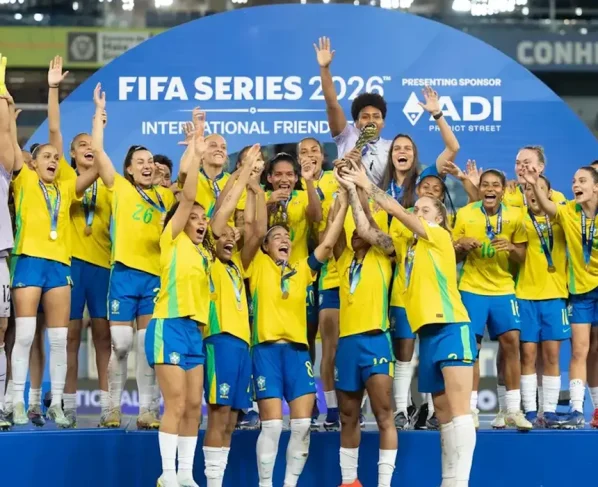Brasil vence Canadá e conquista título do FIFA Series feminino