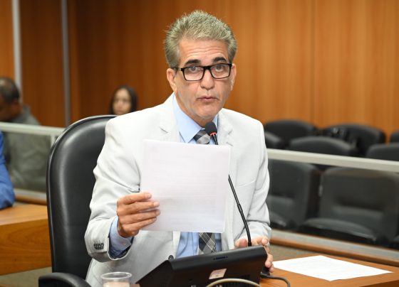 Deputado Robinson Almeida. Foto: Juliana Andrade/Agência ALBA/Divulgação