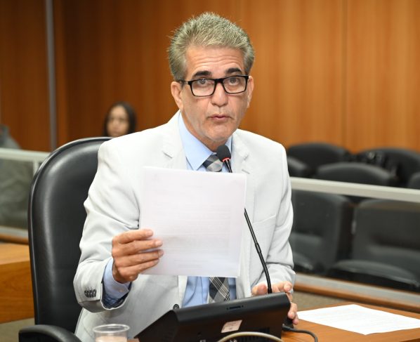 Deputado Robinson Almeida. Foto: Juliana Andrade/Agência ALBA/Divulgação