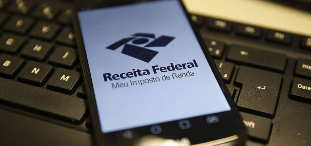 Faculdade realiza atendimento gratuito para declaração do Imposto de Renda em Salvador