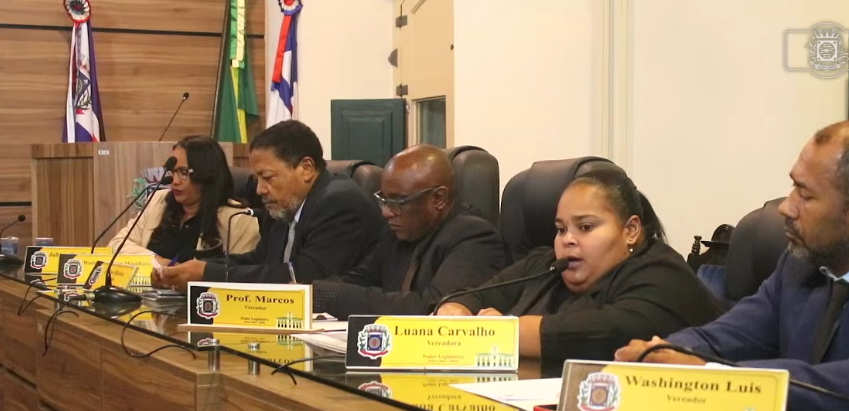 Vereadora Luana Carvalho é autora da moção que cobra explicações para a morte do colega legislador