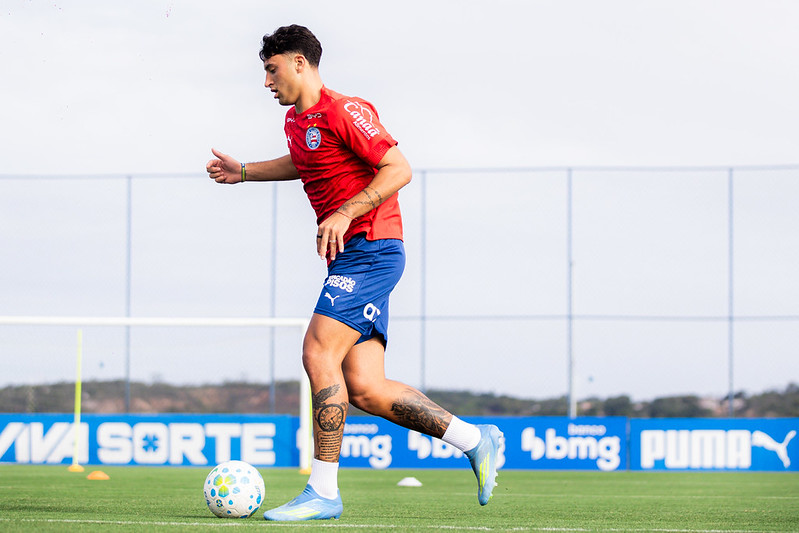 Alejo Véliz em treino do Bahia