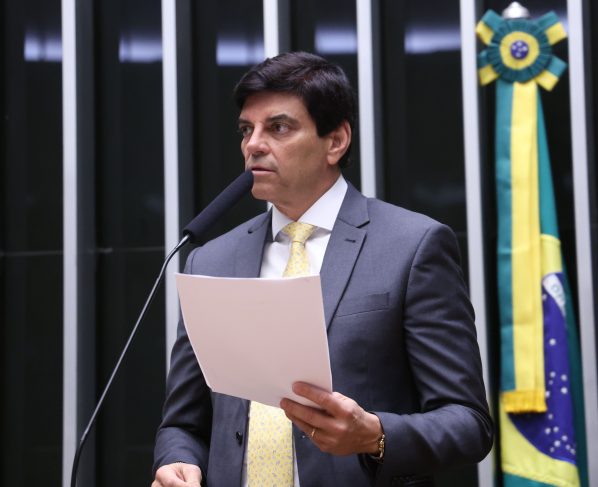 Deputado baiano Claudio Cajado foi o relator do texto. Foto: Kayo Magalhães/Câmara dos Deputados