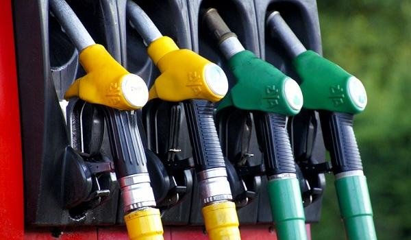 Preço da gasolina cai 11,3% na Bahia após anúncio da Refinaria de Mataripe