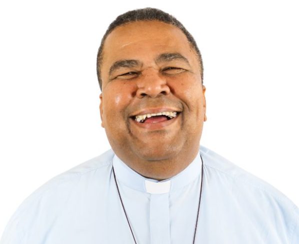 padre lázaro