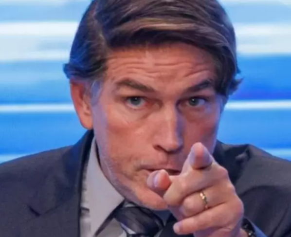Ator Jim Caviezel interpreta Jair Bolsonaro. Foto: Divulgação