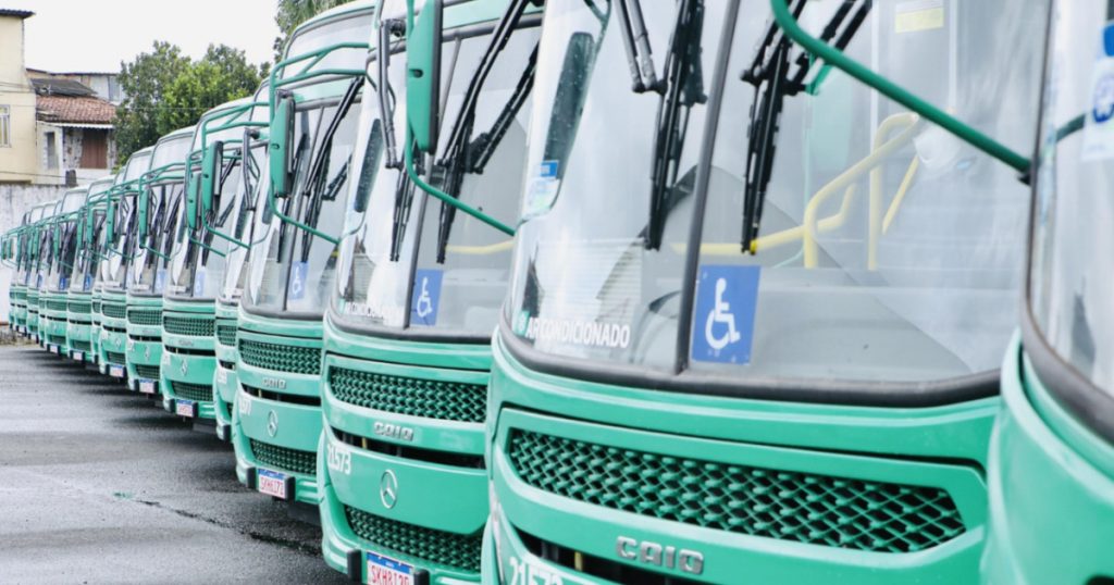 TRE-BA exige frota completa de ônibus em Salvador e fixa multa milionária