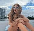 Ambulantes vendem sacos de areia para show de Shakira no