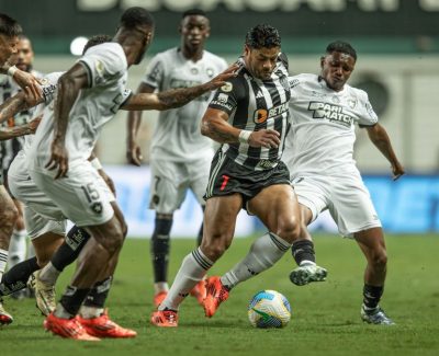 Brasileirão: com um a menos, Atlético-MG segura Botafogo em prévia