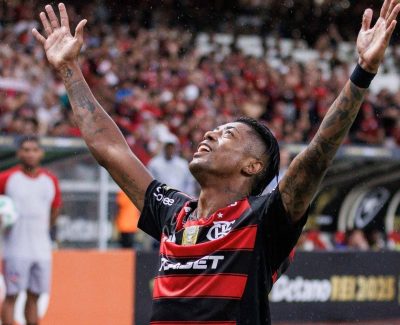 Bruno Henrique e Arrascaeta são os maiores campeões da história