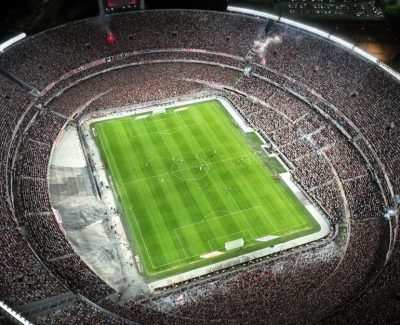 Conmebol revela bola da final da Libertadores; veja