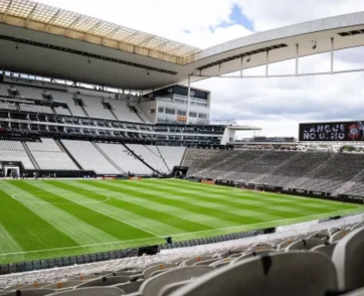 Corinthians afirma que jogadores também foram agredidos por seguranças do