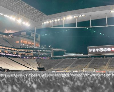Enquete: o Corinthians vai conseguir pagar a Arena?