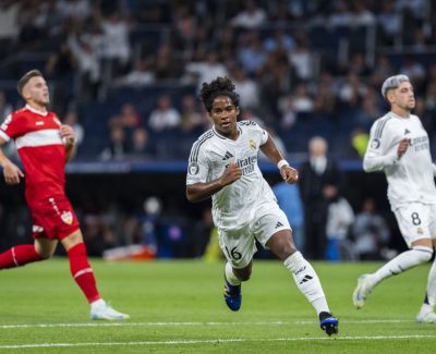Gol nos acréscimos coloca Endrick na história da Champions League