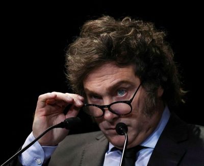 Milei demite subsecretário que cobrou Messi e federação em caso