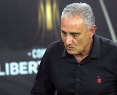 Torcida do Flamengo perde a paciência e xinga Tite em